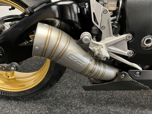 honda - cbr-1000-rr-fireblade