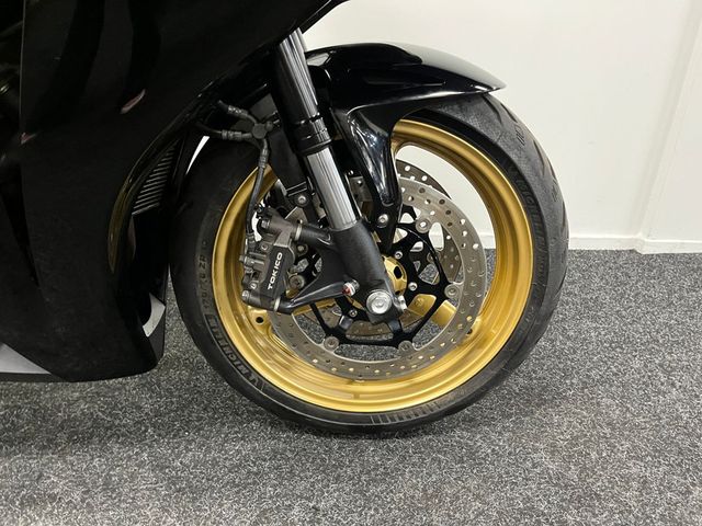 honda - cbr-1000-rr-fireblade