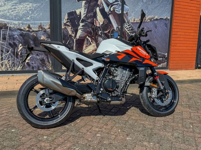 ktm - 990-duke