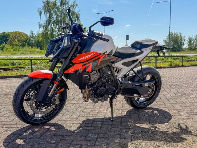 ktm - 990-duke