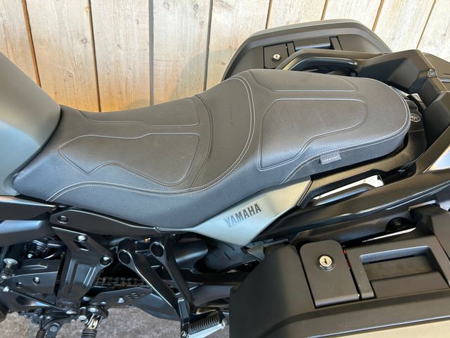 yamaha - tracer-7-gt