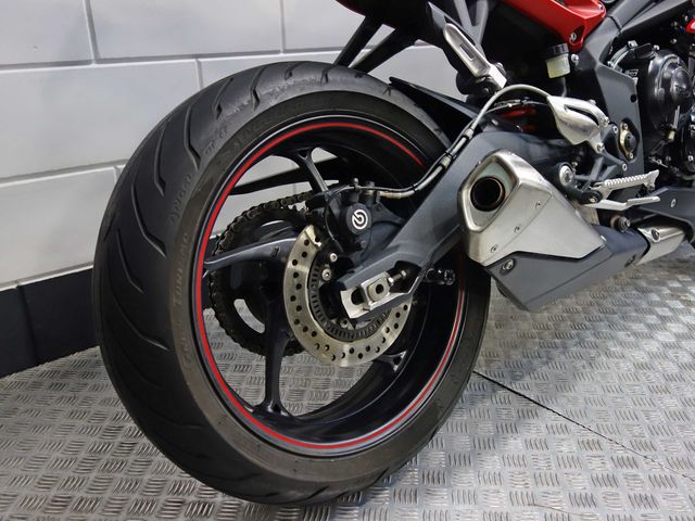 triumph - street-triple-r