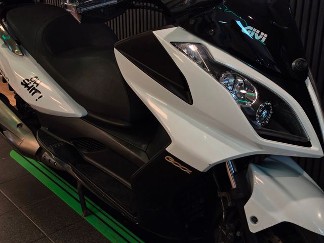 kymco - downtown-300i-abs