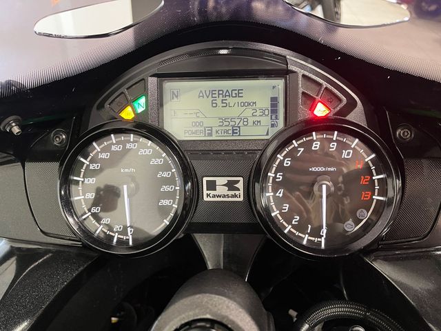 kawasaki - zzr-1400