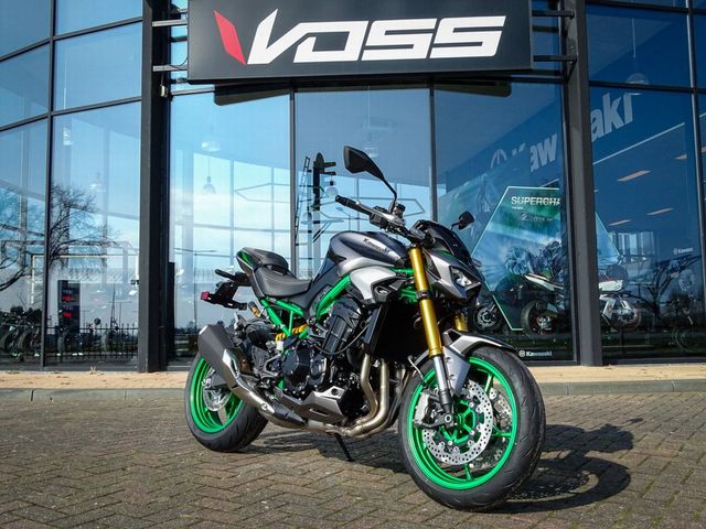 kawasaki - z900-se