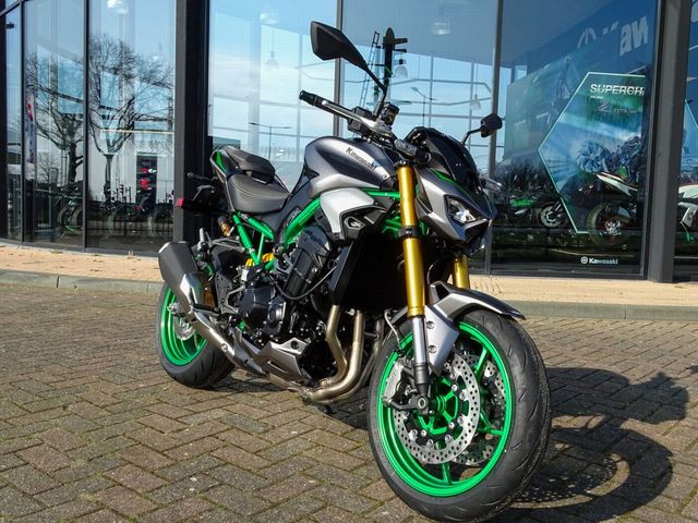 kawasaki - z900-se
