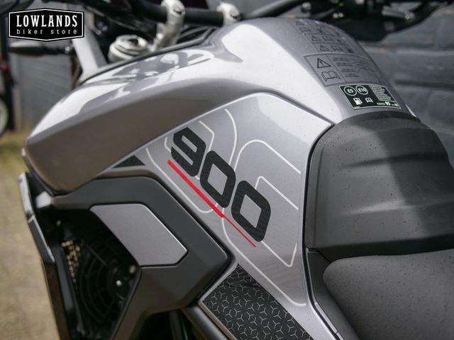 triumph - tiger-900-gt-pro