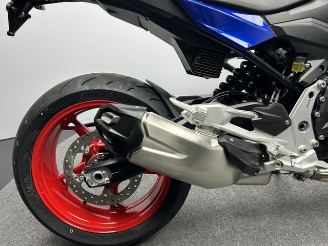 bmw - f-900-r