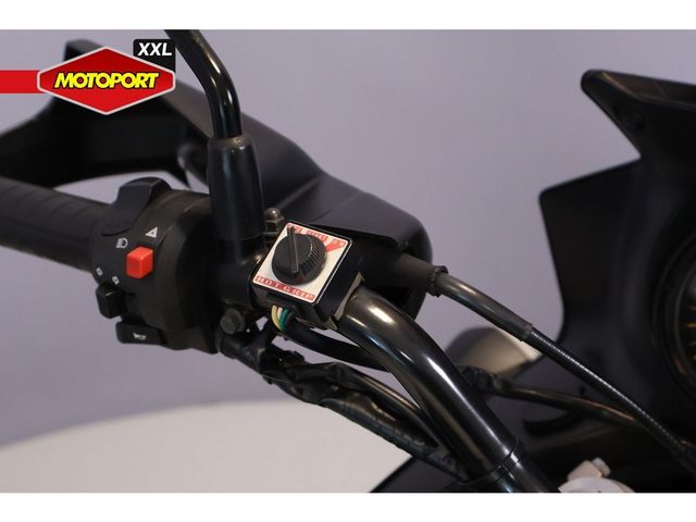 suzuki - v-strom-dl-650-abs