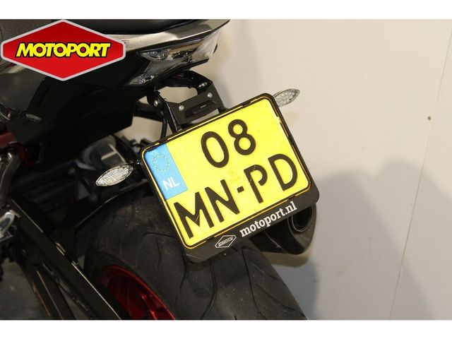 kawasaki - z900