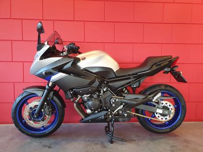 YAMAHA XJ 6 S / DIVERSION – foto 2