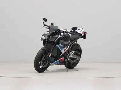 BMW M 1000 R – foto 4