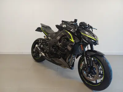 KAWASAKI Z1000 R – foto 3