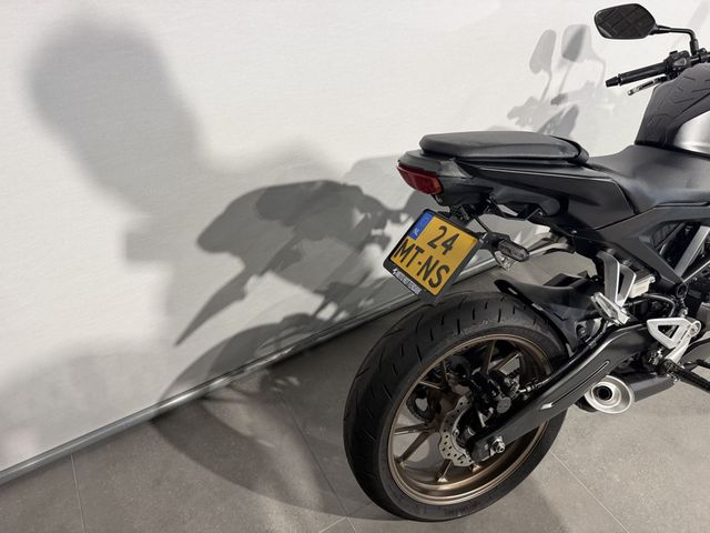 honda - cb-125-r
