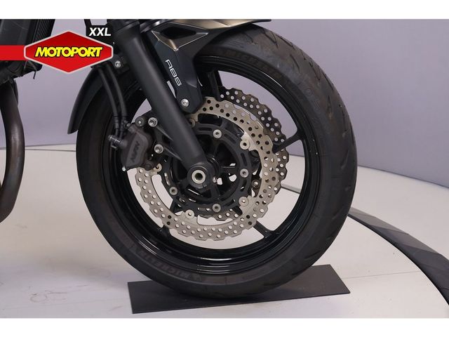 kawasaki - z650
