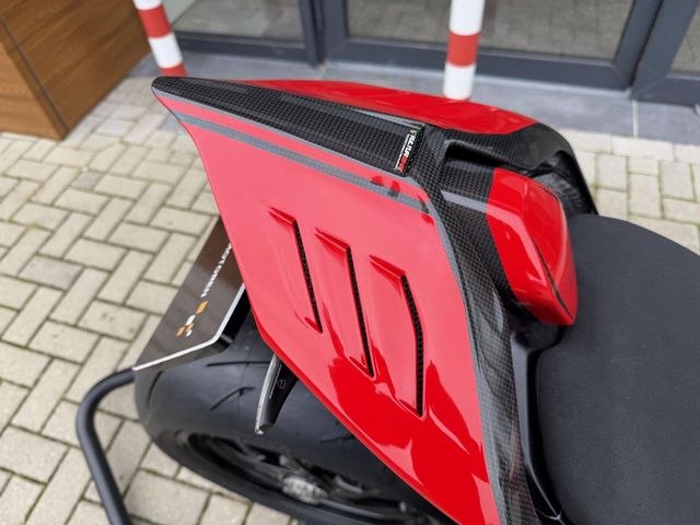 ducati - streetfighter-v4