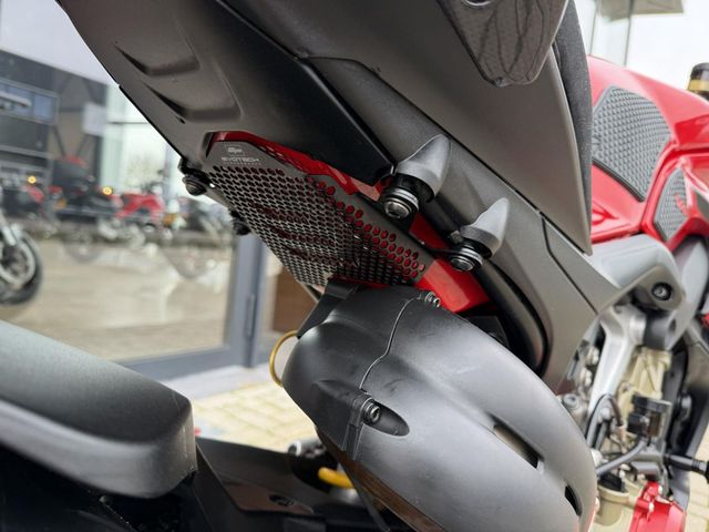 ducati - streetfighter-v4