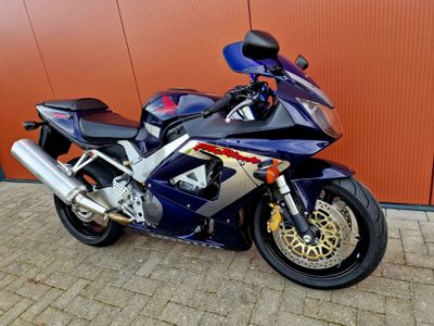 HONDA CBR 900 RR FIREBLADE – foto 2