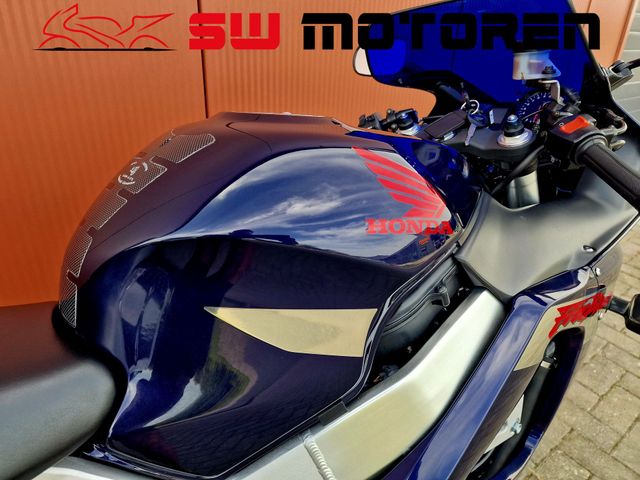 honda - cbr-900-rr-fireblade