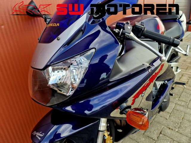honda - cbr-900-rr-fireblade