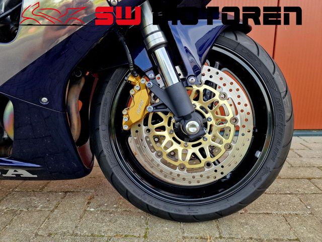 honda - cbr-900-rr-fireblade