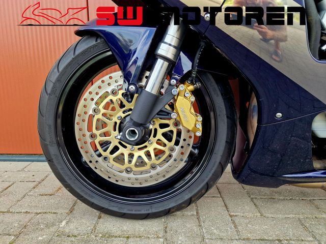 honda - cbr-900-rr-fireblade
