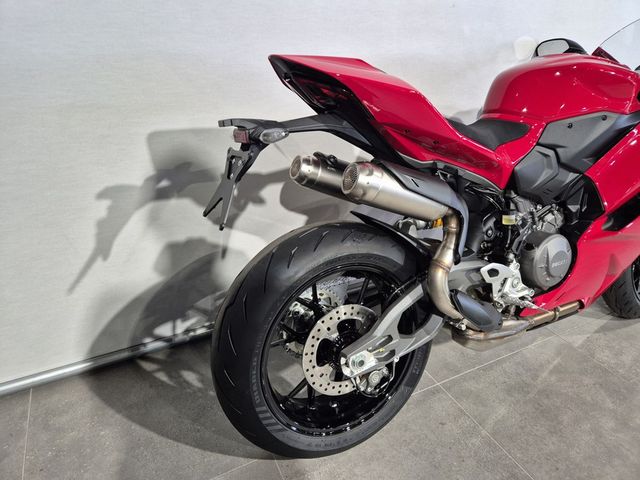 ducati - panigale-v2-s