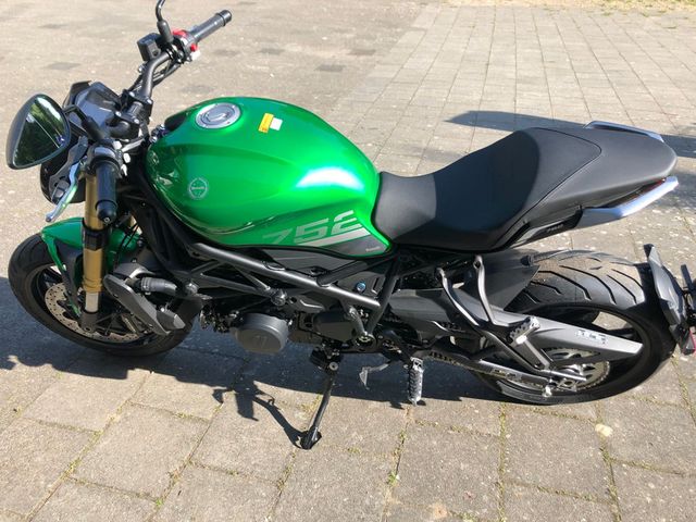 benelli - 752-s