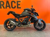 KTM 1390 SUPER DUKE R