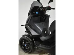 Piaggio MP3 300 HPE 2024 occasion – foto 18 van 20