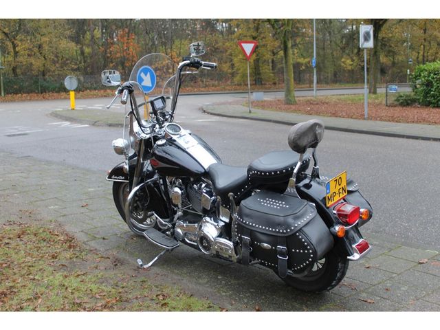 harley-davidson - heritage-softail