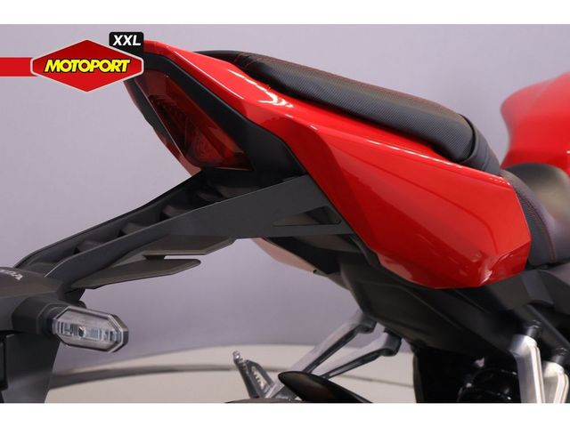 honda - cbr-650-r