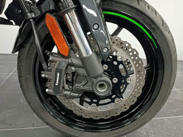 kawasaki - versys-1000-grand-tourer