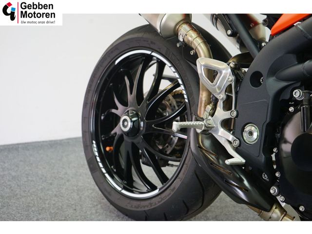 triumph - speed-triple-1050