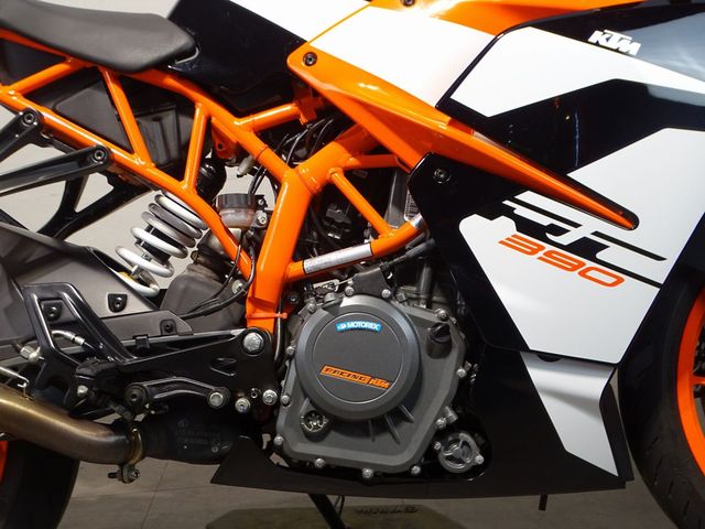 ktm - rc-390