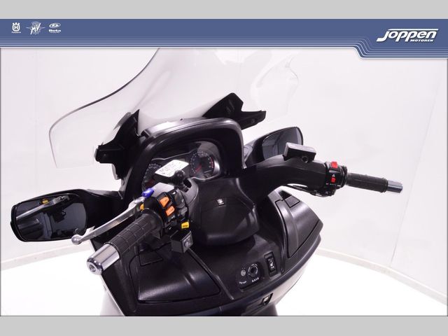 suzuki - an-650-burgman-abs