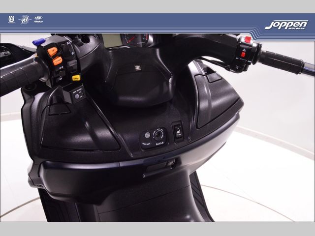 suzuki - an-650-burgman-abs