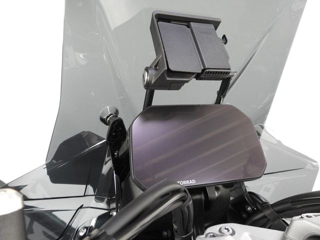 bmw - r-1300-gs-adventure