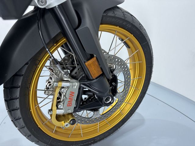 bmw - r-1300-gs-adventure