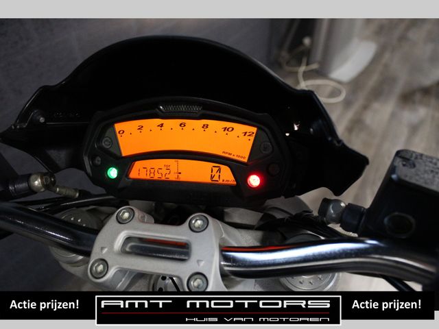 ducati - m-696