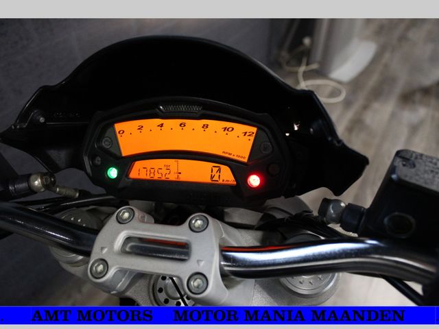 ducati - m-696