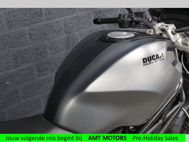 ducati - m-696
