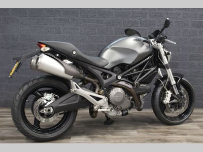 DUCATI M 696 – foto 4