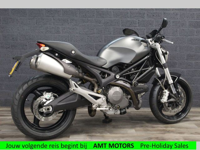ducati - m-696