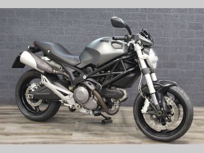 DUCATI M 696 – foto 3