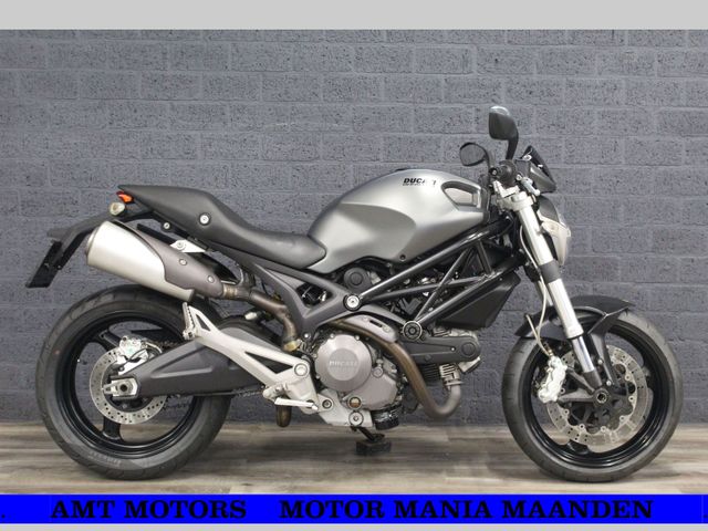 ducati - m-696