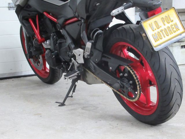 kawasaki - z650