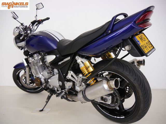 yamaha - xjr-1300