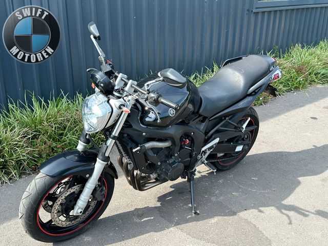 yamaha - fzs-600-fazer
