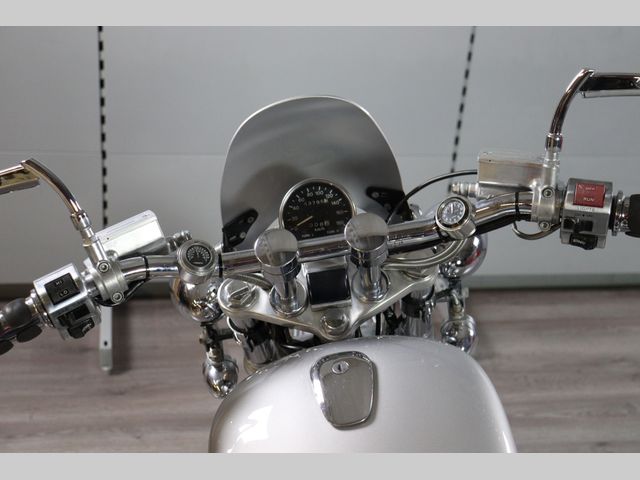 suzuki - vs-750-intruder